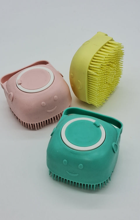 Pamper Shampoo & Massage Brush-1